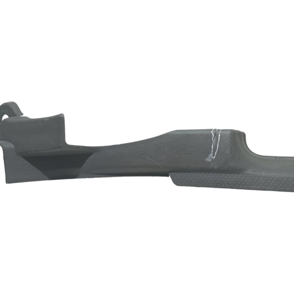 Acabamento Soleira Traseira Direita Vw Gol G3 2002 (detalhe)