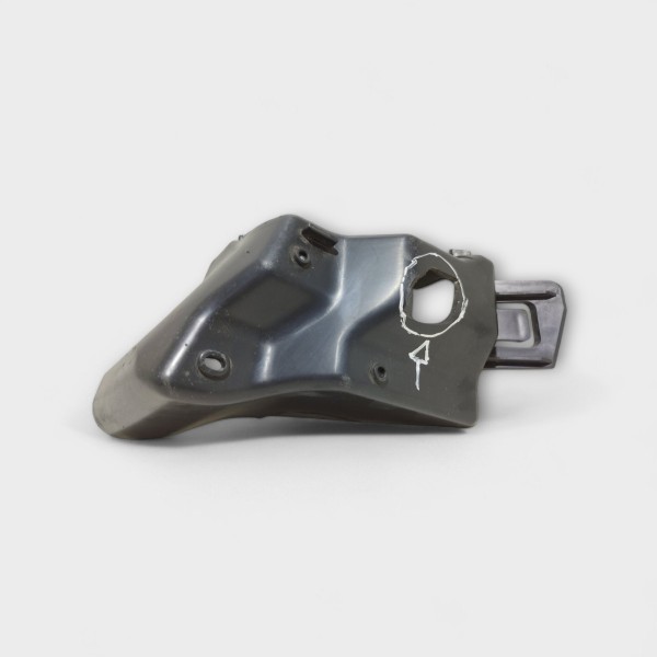 Suporte Parachoque Traseiro Esquerdo Ford Focus 2014 2015