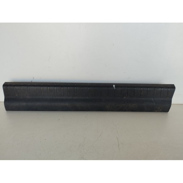 Soleira Porta Traseira Esquerda Dodge Journey Freemont