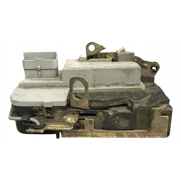 Fechadura Porta Dianteira Direita Peugeot 207 2009 Á 2015