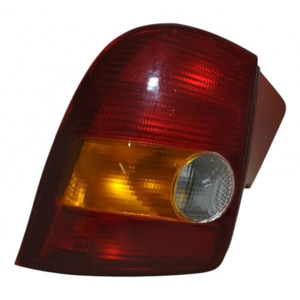 Lanterna Traseira Direita Fiat Palio 1996 Á 2000 (detalhe) Direito/passageiro