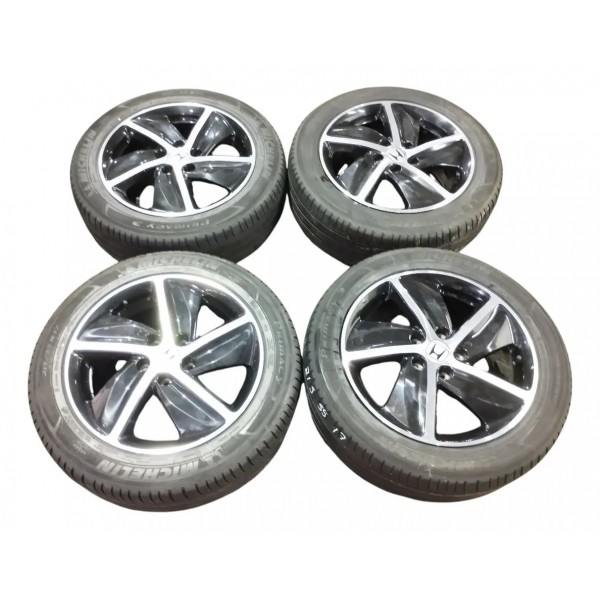 Jogo Rodas Honda Hrv 2018 Aro 17 Orig C/pneus Michelin 80% Preta Diamantada