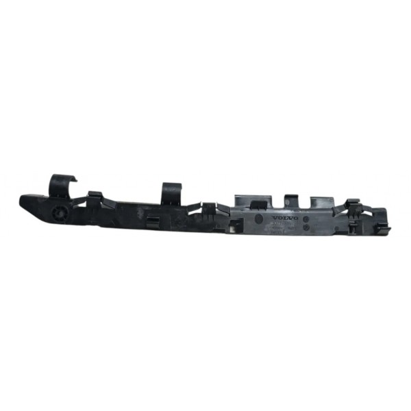 Suporte Lanterna Traseira Direita Volvo Xc60 T5 T6  Detalhe