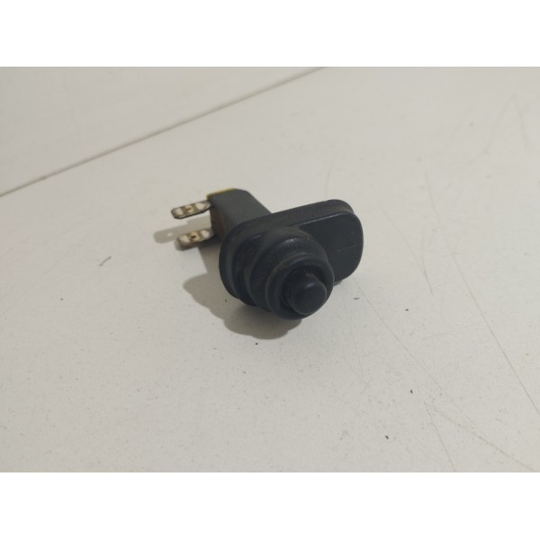 Botão Interruptor Porta Traseira Audi A3 2001 2002 Á 2005