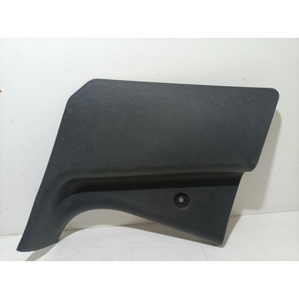 Acabamento Coluna Inferior Direita Audi A3 2001 2002 Á 2005