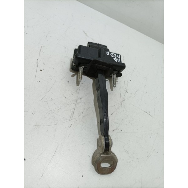Limitador Da Porta Dianteira Esquerda Direita Fiat Argo 2018