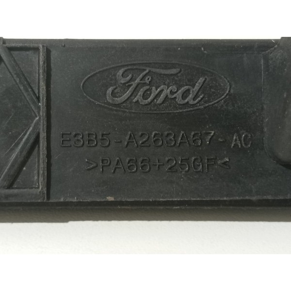 Guia Canaleta Vidro Porta Tras/esq Ford  14/21 E3b5a263a67ac