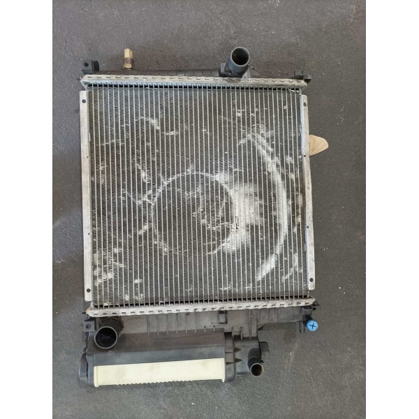 Radiador Bmw 318/325/328 1990/1999 Com Reservatório E Tampa