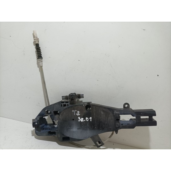 Suporte Maçaneta Traseiro Esquerdo Bmw 320i 2006 2007 2008