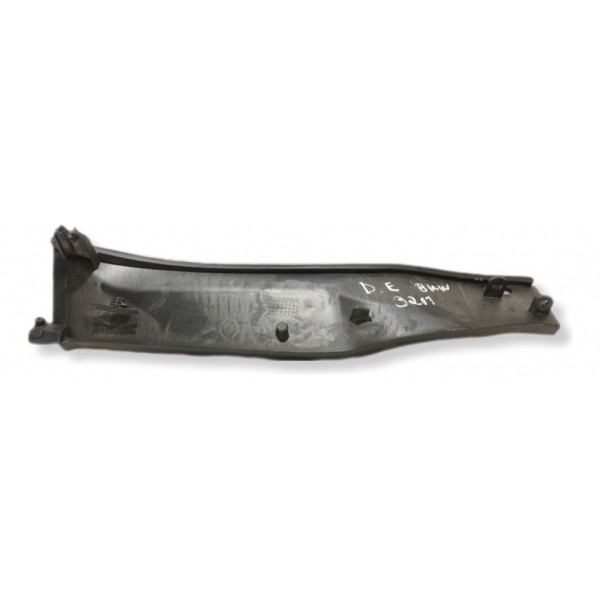Acabamento Esquerdo Churrasqueira Bmw 320i E90